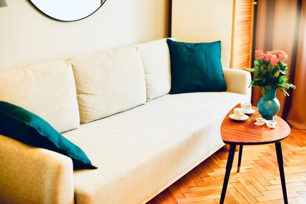 Apartment With National Stadion View, Free Parking Varşova Dış mekan fotoğraf